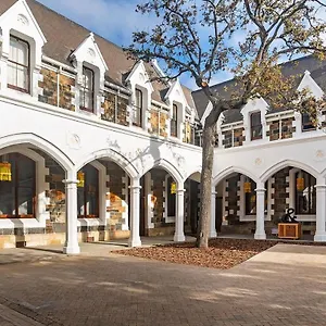 Apartment 9 Church View - No Loadshedding - Homely, Cape Town