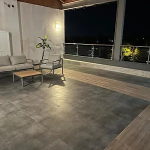  Apartment Das Penthouse Airport Romania
